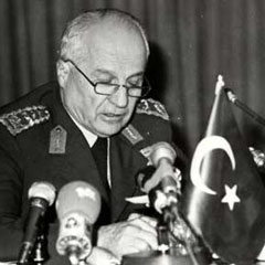 Kenan Evren'e bir kötü haber daha!
