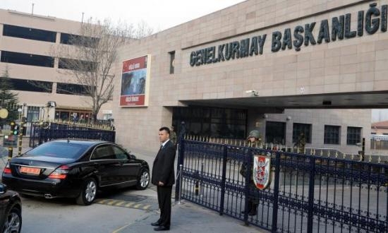 Genelkurmay önünde bomba alarmı