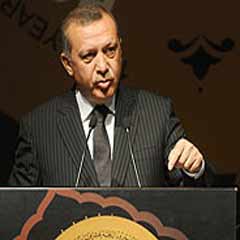 Başbakan, İslam ülkelerini eleştirdi