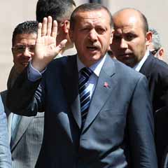 Erdoğan, Kadir Gecesi'ni Mevlevihane'de geçirdi