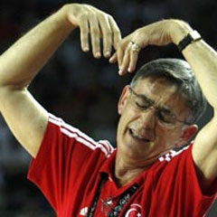 Tanjevic gülmekten kırdı geçirdi