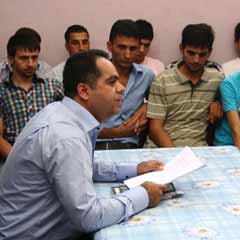 Hukukçular referandumda 'evet' diyecek
