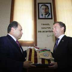 Azerbaycan'ın gönlünü aldı!