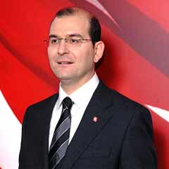Menderes'e bakmadan 'HAYIR' diyor!