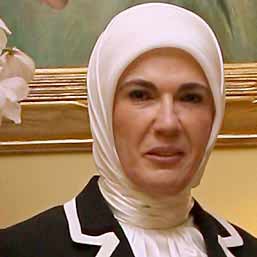 Emine Erdoğan Pakistan'a gitti