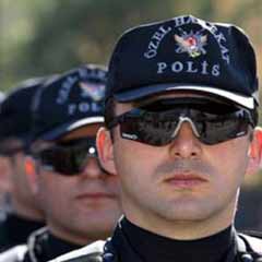 Hükemetle askerin 'polis' krizi!