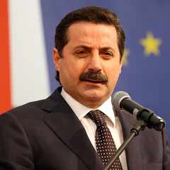 TÜSİAD'ın suskunluğu tarafını belirlemiştir