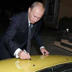 Putin fazlası ile sıkılmış!
