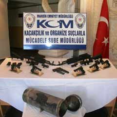 Mardin'de suikast silahları ele geçirildi