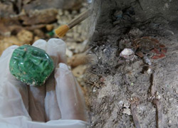 Maya Kraliçesinin Mezarı Bulundu