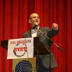 Soylu: Hayal kırıklığı yaşayacaklar