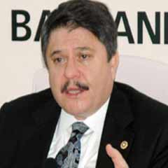 'Sıkılmış Yumrukla El Sıkışılmaz'