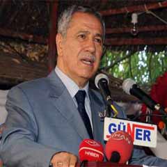Arınç'tan Şemdinli savcısına iş teklifi