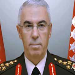 Yargıyla dalga geçiyorlar