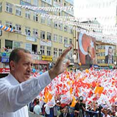 Erdoğan Önder Sav'la vurdu