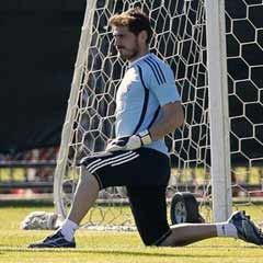 Casillas şaşkın!