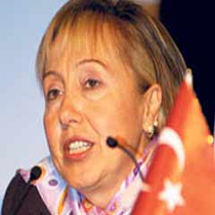 Dekana 'psikolojik baskı' cezası