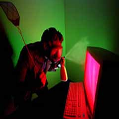 Türk hackerdan uyarı