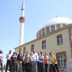 Camide 'hayır' kampanyasına soruşturma