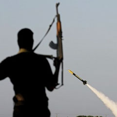 Irak'ta ABD üssüne roketli saldırı
