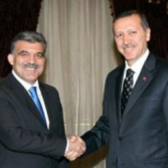 Gül ve Erdoğan görüştü!