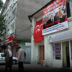 O afiş kaldırıldı!