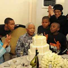 Obama Mandela'nın yeni yaşını kutladı