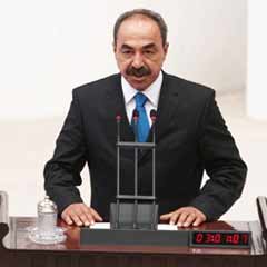 Tayfun İçli, CHP'ye katıldı