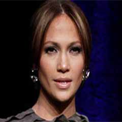 Jennifer Lopez özür diledi