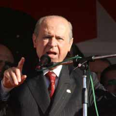 Bahçeli: Kara harekatında geç bile kalındı