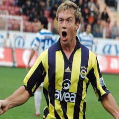 Fenerlilere rahat yok!