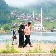 İsrailliler gitti Araplar geldi!
