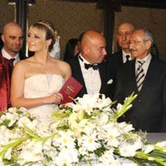 Burcu Sav'ın nikah şahidi Kılıçdaroğlu!