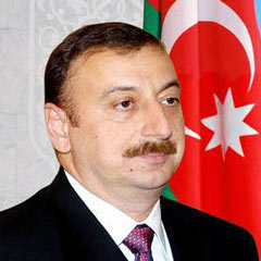 Aliyev, Clinton'u kabul etti