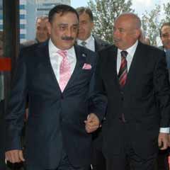 Yüksel, ATO'da ayakta alkışlandı