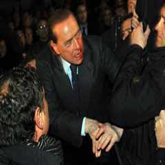 Berlusconi'ye saldıran kişi serbest kaldı