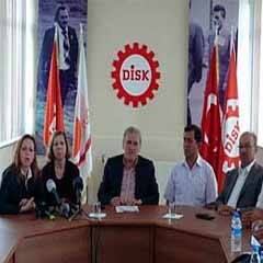 DİSK mahkeme önünde nöbet tutacak