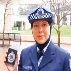 İlk başörtülü Türk polisi