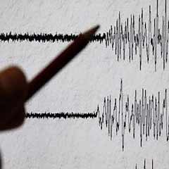 Endonezya'da deprem