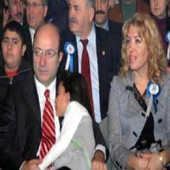 Tahliyeyi YARSAV'la birlikte kutladı