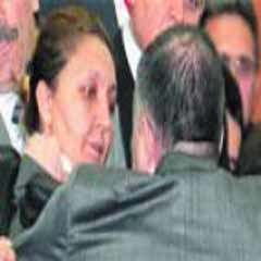 Savcı tartaklayan korumaya dava