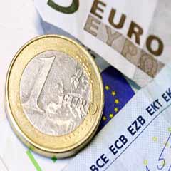 Dolar karşısında en düşük düzeyde
