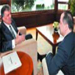 Barzani'yi Huber Köşkü'nde ağırladı