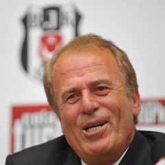 Mustafa Denizli'ye İran'dan teklif