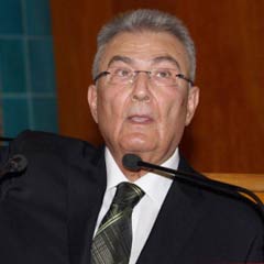 Baykal Meclis'te Kılıçdaroğlu'nu dinleyecek