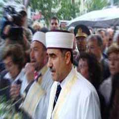 Saylan'ın imamı listede!