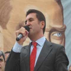 Kurultay'a Sarıgül darbesi!