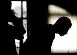 'Namaz kılıyorsan alamayız, patron istemiyor'