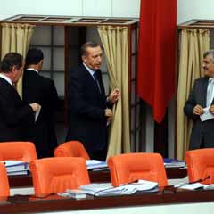 En gergin görüşmede 6 maddeye kabul