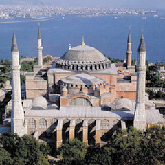 Ayasofya cami olarak ibadete açılmalı